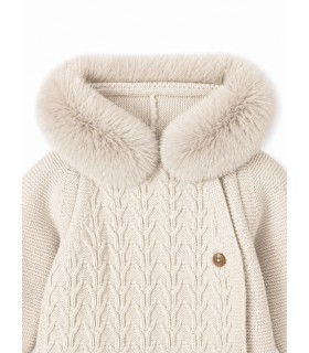 Abrigo Punto Cruzado Capucha Avellana - ¡Compra Ahora!